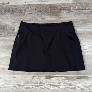 Athleta Action Skort in Dobby Black Built In Shorts Athletic Travel Large